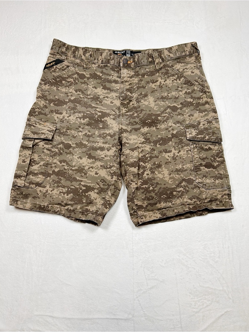 Ariat Rebar M4 Relaxed Digital Camo Cargo Shorts 38 Gorpcore Workwear Outdoor